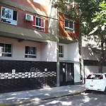 Monoambiente Con Cochera Y Patio