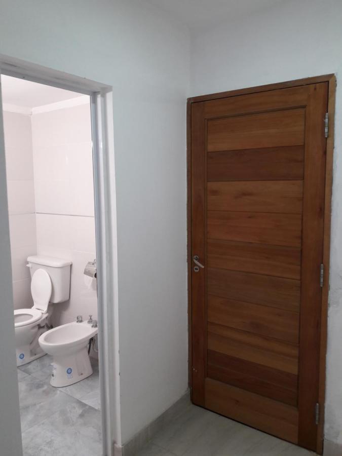 Monoambiente Con Cochera Y Patio * Rosario