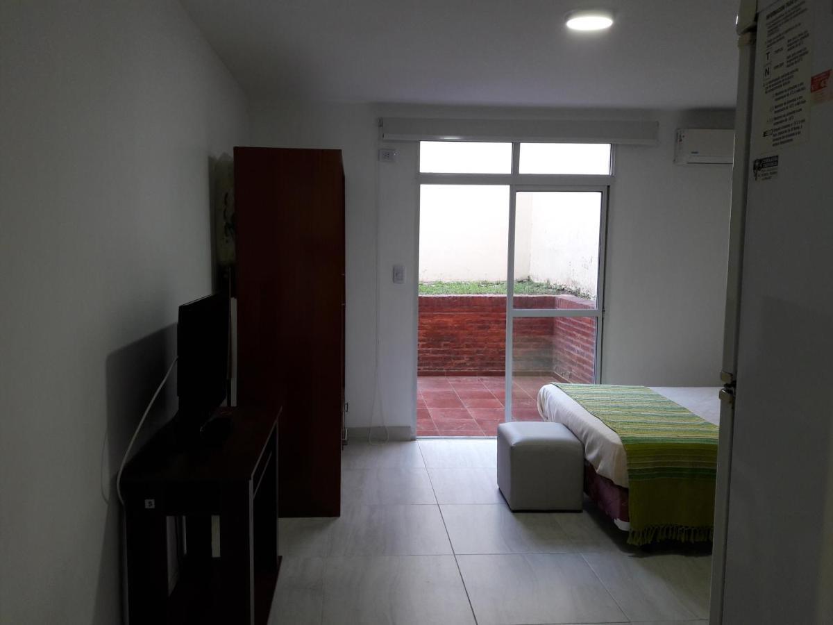 Monoambiente Con Cochera Y Patio Apartment